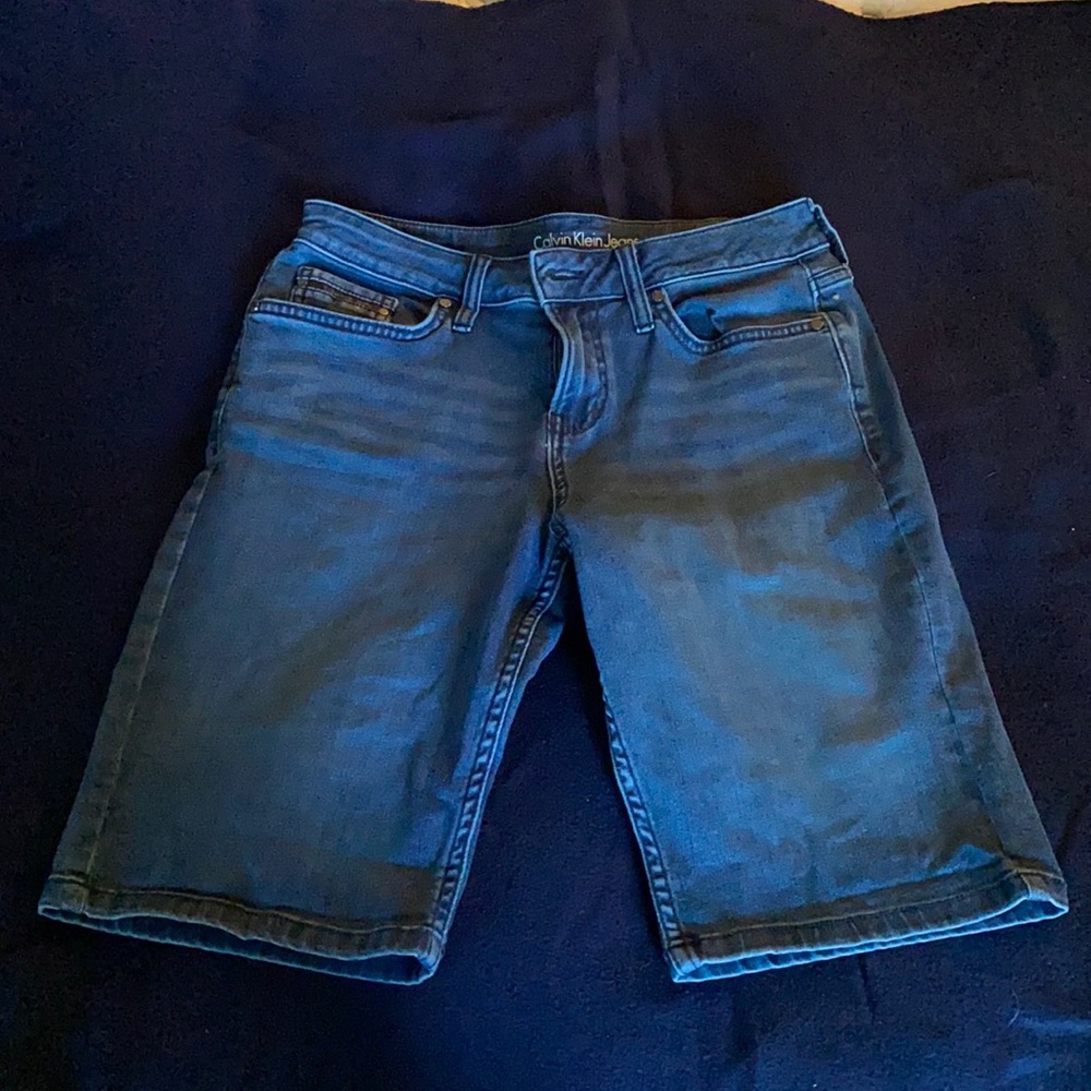 Calvin Klein Jean women’s jean shorts size 4